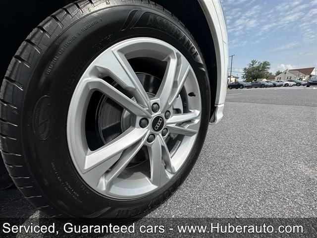 Photo of 2022 WHITE Audi Q3