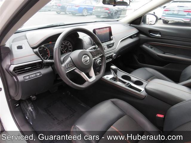 Photo of 2022 WHITE Nissan Altima