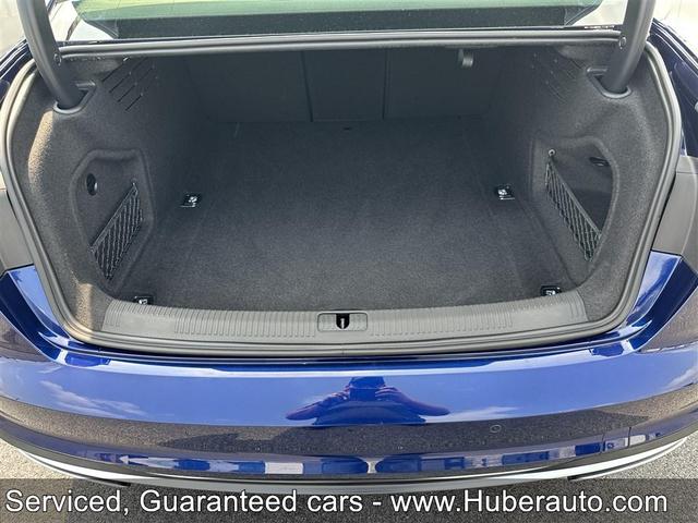 Photo of 2022 BLUE Audi A4