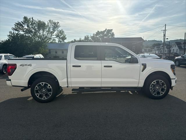 Photo of 2024 Oxford White Ford F-150