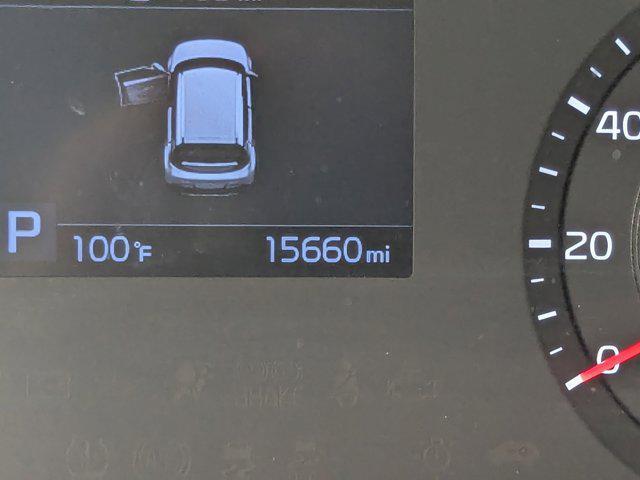 Photo of 2022 Mars Orange Kia Soul