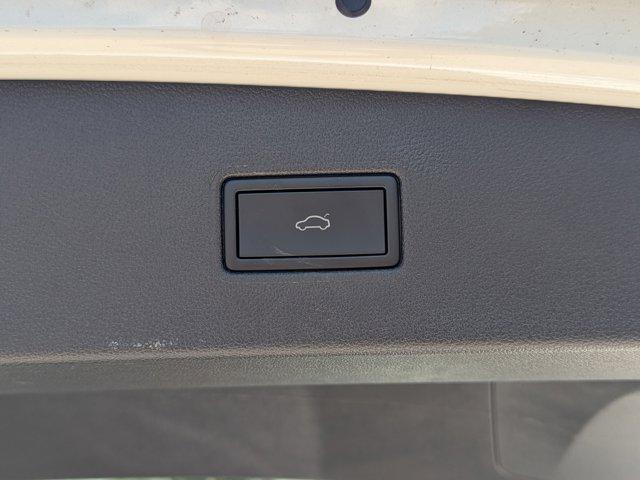 Photo of 2024 Platinum Gray Metallic Volkswagen Tiguan