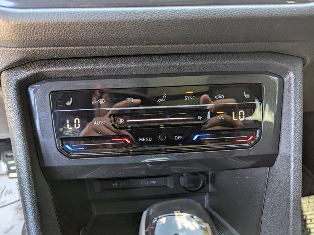 Photo of 2024 Platinum Gray Metallic Volkswagen Tiguan