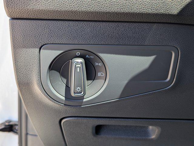 Photo of 2024 Platinum Gray Metallic Volkswagen Tiguan