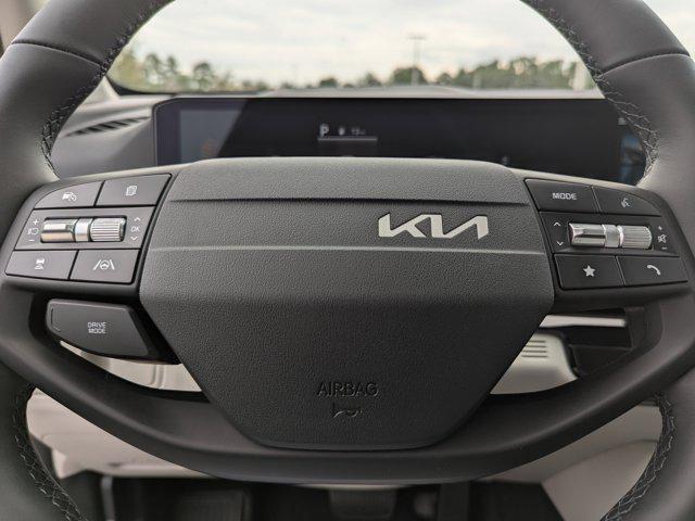 Photo of 2026 Ebony Black Kia Sportage