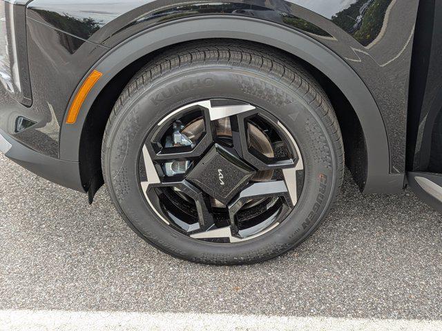 Photo of 2026 Ebony Black Kia Sportage