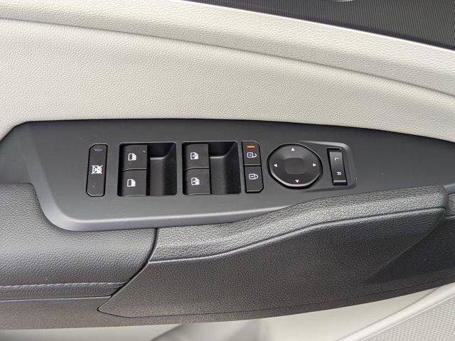 Photo of 2026 Ebony Black Kia Sportage