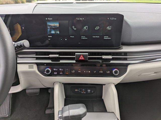 Photo of 2026 Ebony Black Kia Sportage