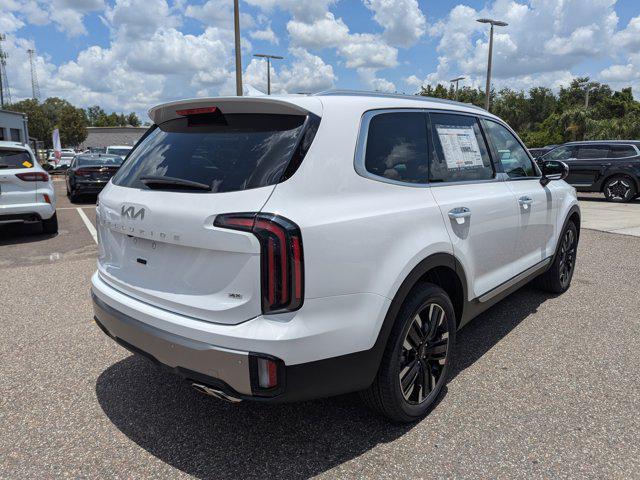 Photo of 2025 White Pearl Kia Telluride