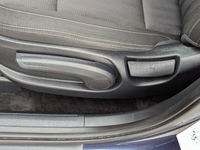 Photo of 2022 Pacific Blue Kia Sportage