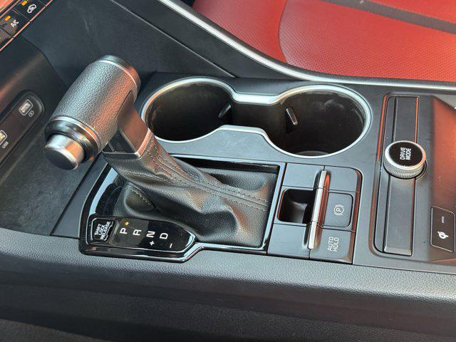 Photo of 2023 Wolf Gray Kia K5