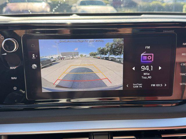 Photo of 2023 Wolf Gray Kia K5