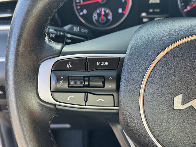 Photo of 2023 Wolf Gray Kia K5