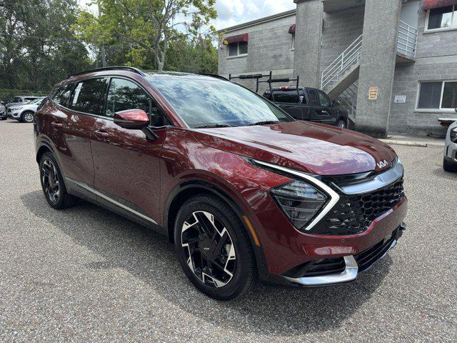 Photo of 2025 Dawning Red Kia Sportage