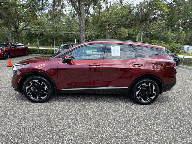 Photo of 2025 Dawning Red Kia Sportage