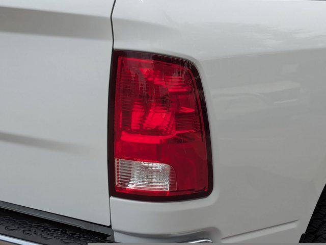 Photo of 2017 Bright White Clearcoat RAM 1500