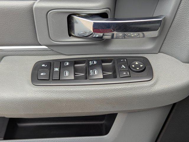 Photo of 2017 Bright White Clearcoat RAM 1500