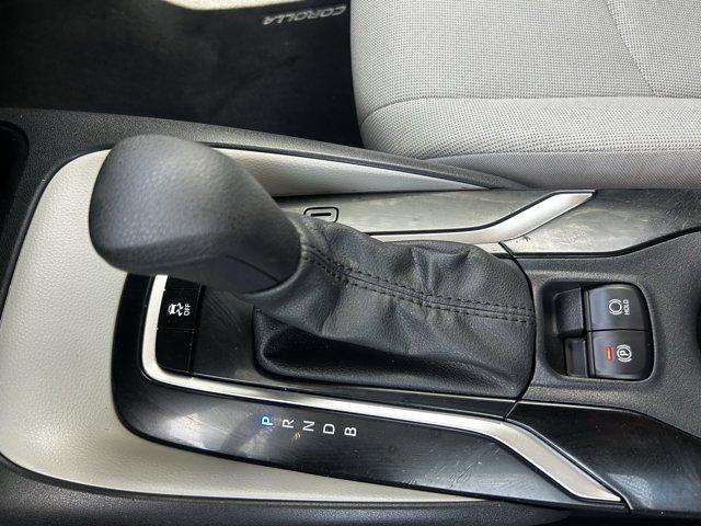 Photo of 2022 White Toyota Corolla