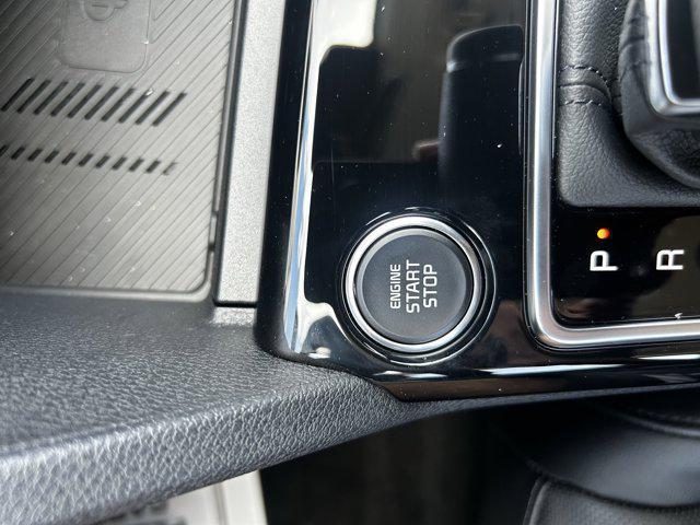 Photo of 2025 Ebony Black Kia Sportage