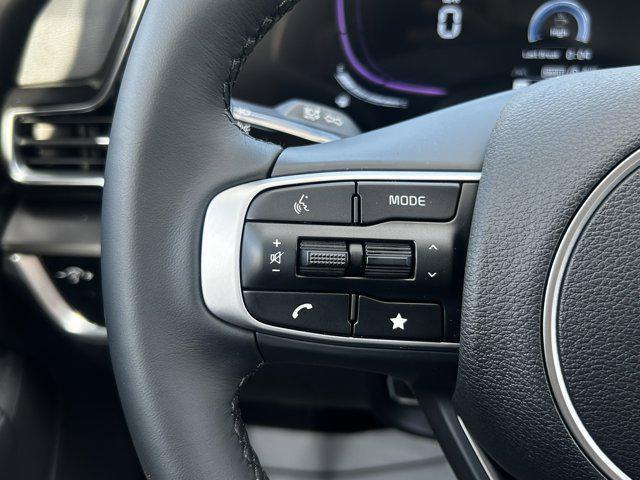 Photo of 2025 Ebony Black Kia Sportage