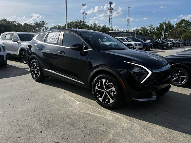 Photo of 2025 Ebony Black Kia Sportage