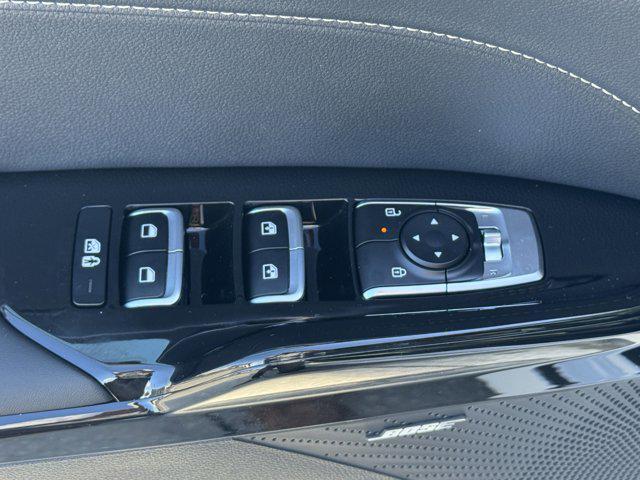 Photo of 2025 Snow White Pearl Kia K5