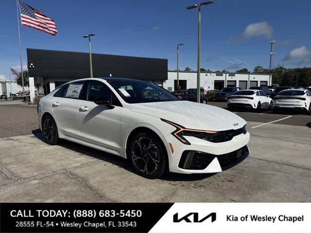Photo of 2025 Snow White Pearl Kia K5