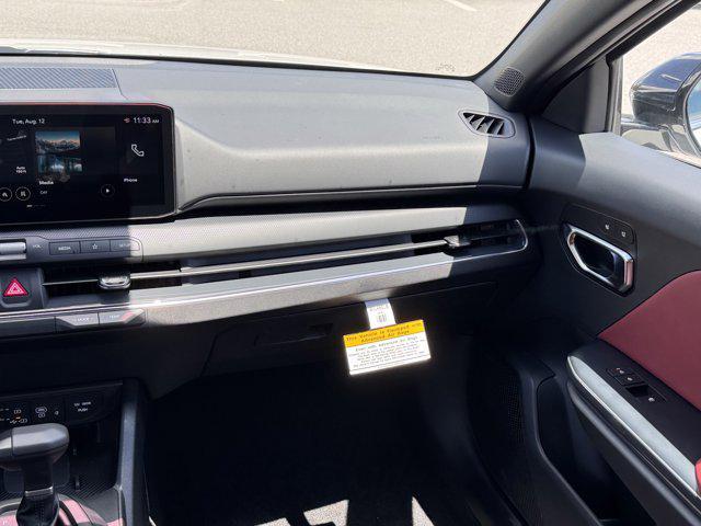 Photo of 2025 White Pearl Kia K4