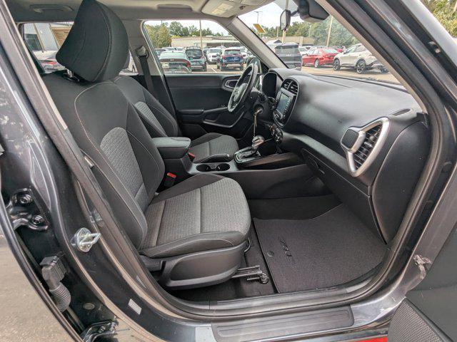 Photo of 2021 Gravity Gray Kia Soul