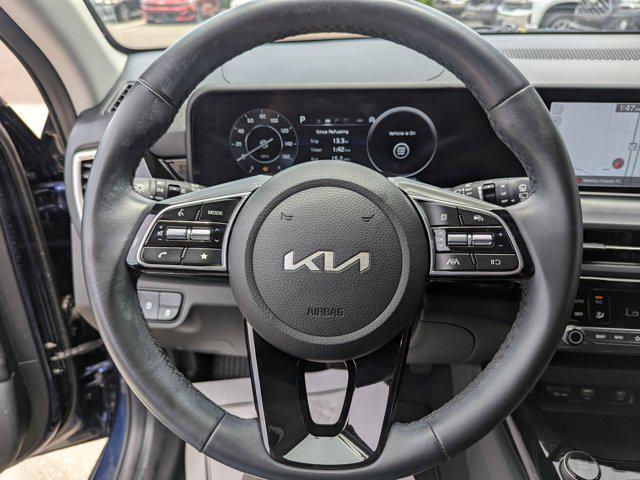 Photo of 2024 Dark Ocean Blue/White Roof Kia Seltos