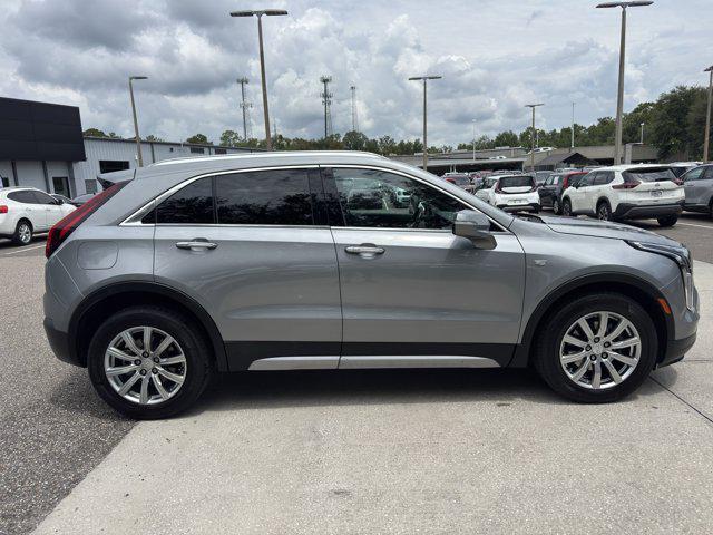 Photo of 2023 Argent Silver Metallic Cadillac XT4
