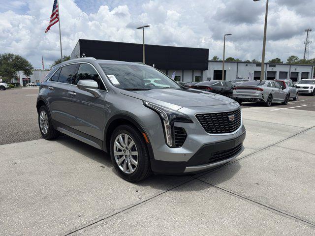 Photo of 2023 Argent Silver Metallic Cadillac XT4