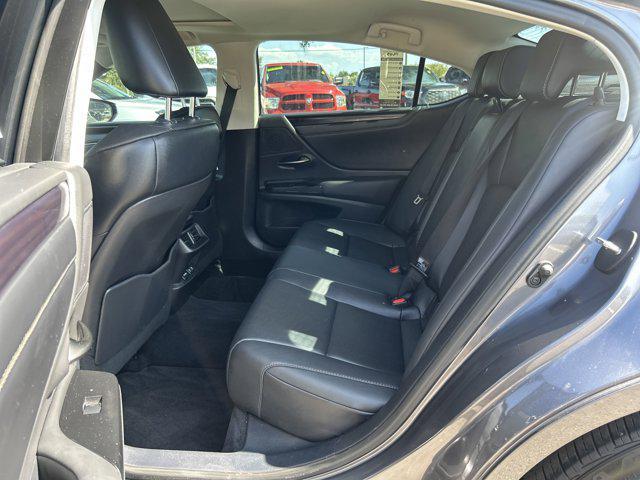 Photo of 2021 Charcoal Lexus ES 350
