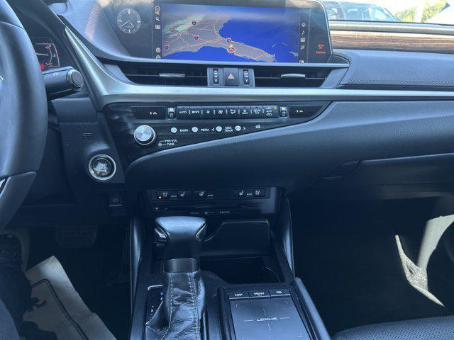 Photo of 2021 Charcoal Lexus ES 350