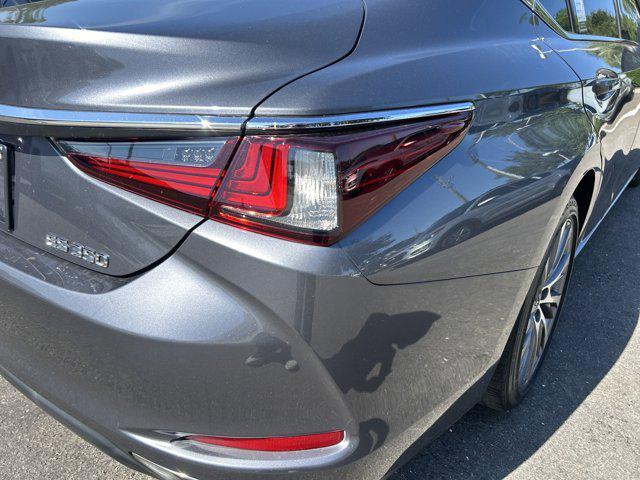 Photo of 2021 Charcoal Lexus ES 350