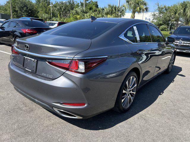 Photo of 2021 Charcoal Lexus ES 350
