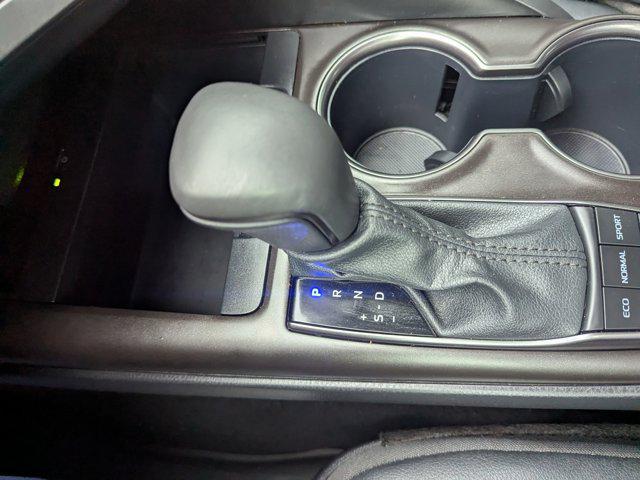 Photo of 2024 Midnight Black Metallic Toyota Camry