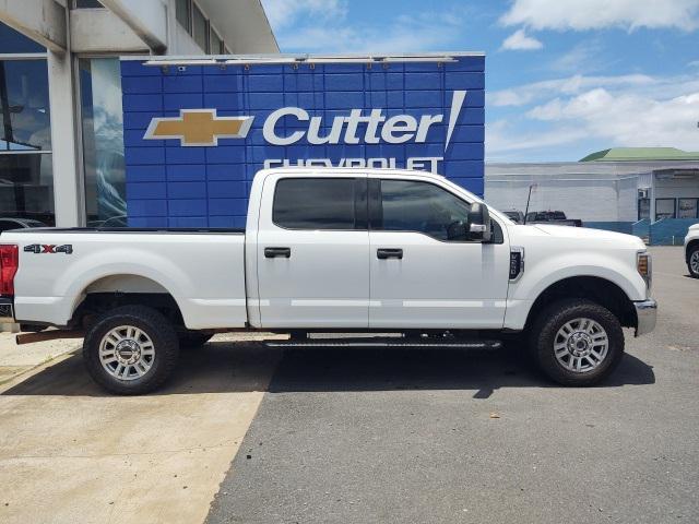 Photo of 2019 Oxford White Ford F-250