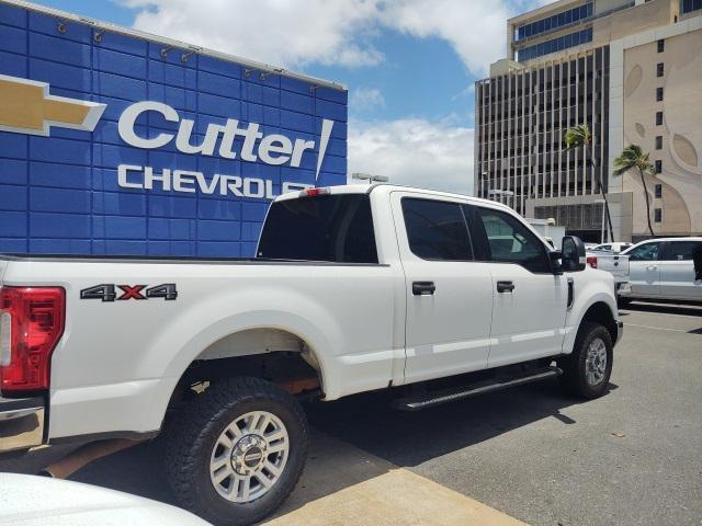 Photo of 2019 Oxford White Ford F-250