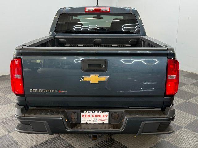 Photo of 2019 Shadow Gray Metallic Chevrolet Colorado