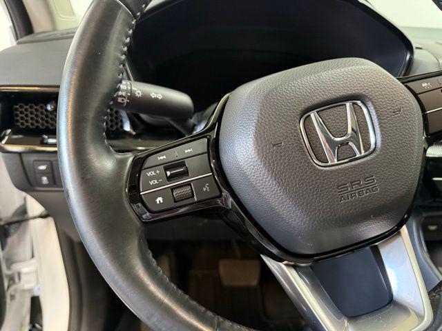 Photo of 2024 Platinum White Pearl Honda CR-V