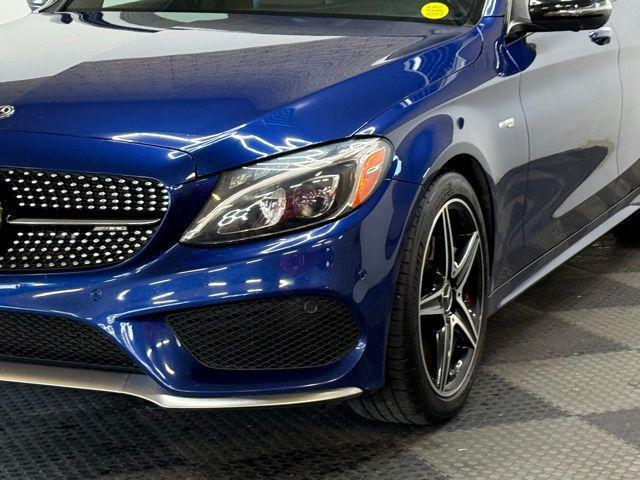 Photo of 2018 Brilliant Blue Metallic Mercedes-Benz AMG C 43