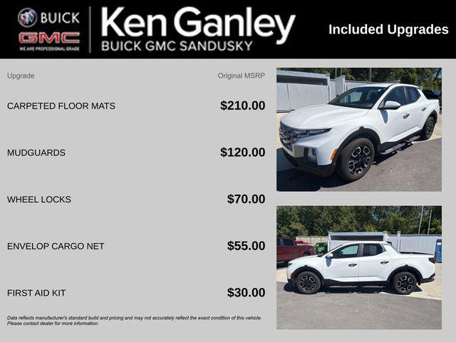 Photo of 2023 Atlas White Hyundai SANTA CRUZ