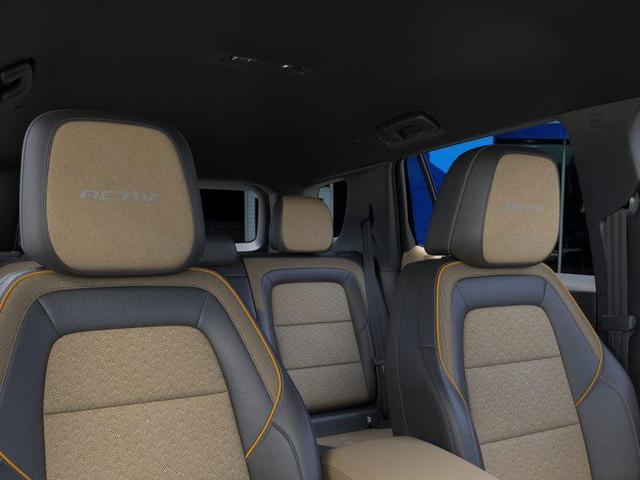 Photo of 2026 Polar White Chevrolet Equinox