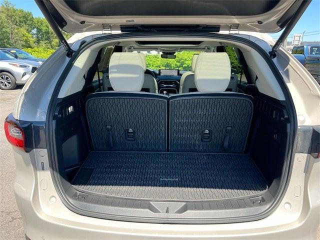 Photo of 2024 Platinum Quartz Metallic Mazda CX-90