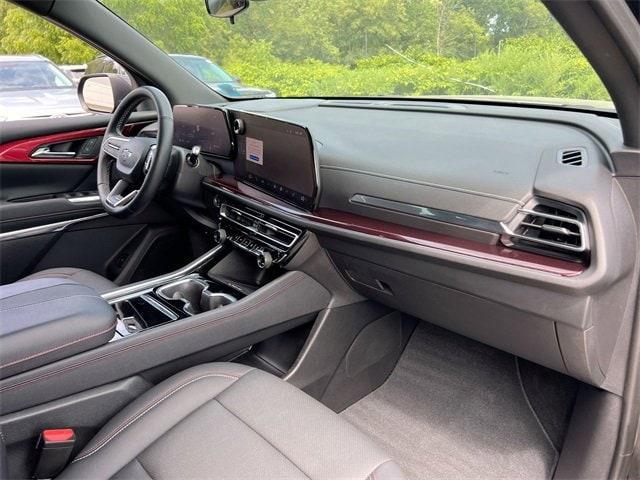 Photo of 2024 Mosaic Black Metallic Chevrolet Traverse