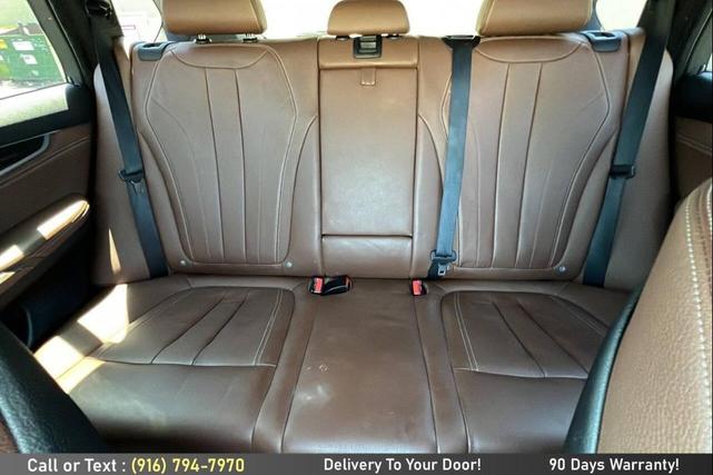 Photo of 2018 Black Sapphire Metallic BMW X5