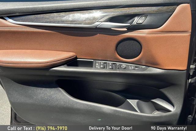 Photo of 2018 Black Sapphire Metallic BMW X5