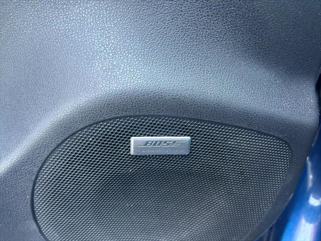 Photo of 2019 Deep Blue Pearl Nissan Leaf