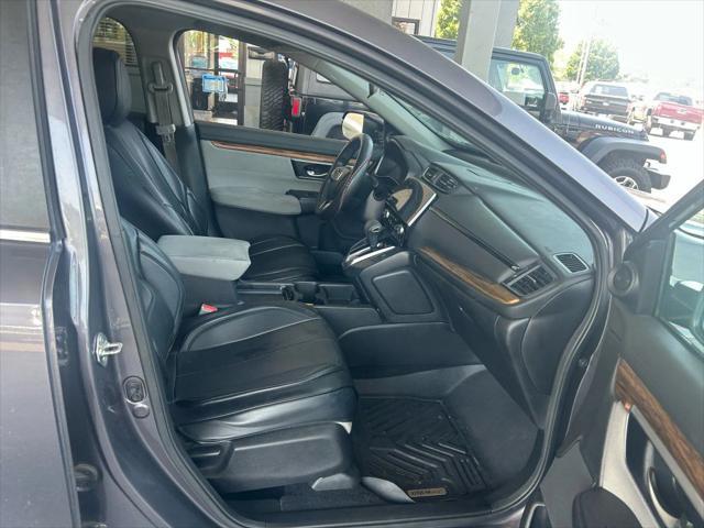 Photo of 2018 Gray Honda CR-V
